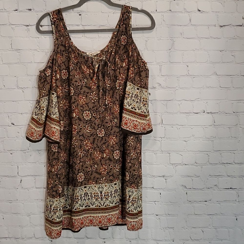 West K off shoulder tie front dress